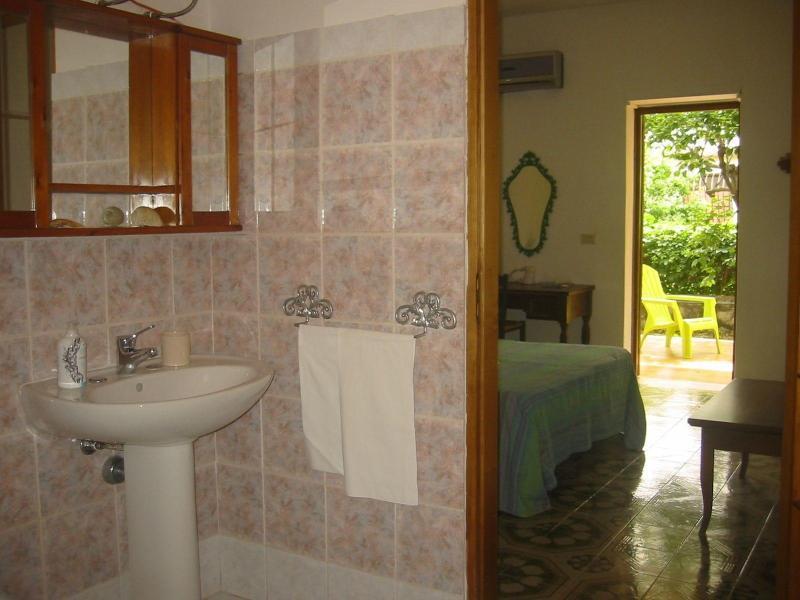 La Via Del Mare Bed and Breakfast Arenella  Εξωτερικό φωτογραφία